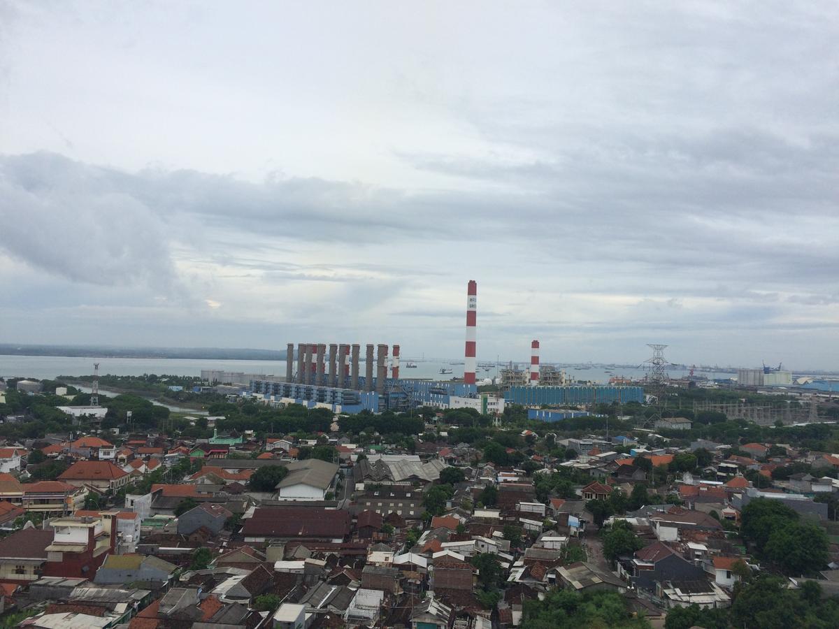 Готель Khas Gresik Екстер'єр фото